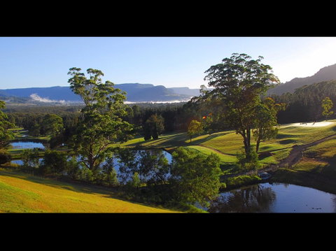 SkyView Villa - ACT Tourism 0