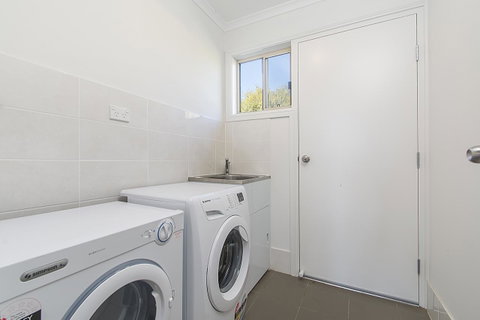 32 West B&B - ACT Tourism 23