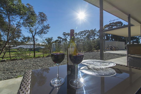 32 West B&B - ACT Tourism 20