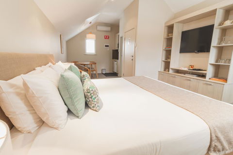 The Studios By Manna, Ascend Hotel Collection - ACT Tourism 23