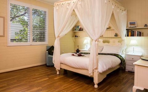 Victor Apartments - ACT Tourism 32