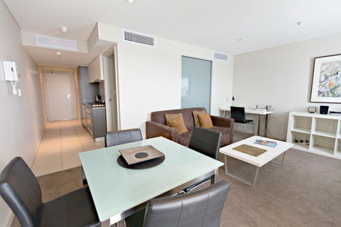 Adelaide DressCircle Apartments - North Terrace - ACT Tourism 12