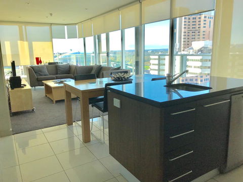 Adelaide DressCircle Apartments - North Terrace - ACT Tourism 3