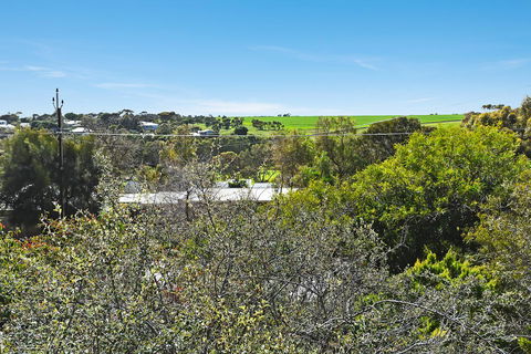 Port Of Call - Port Willunga - C21 SouthCoast Holidays - ACT Tourism 6