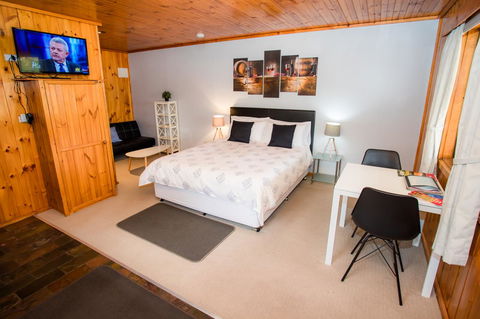 Seppelts View Cabins - ACT Tourism 0