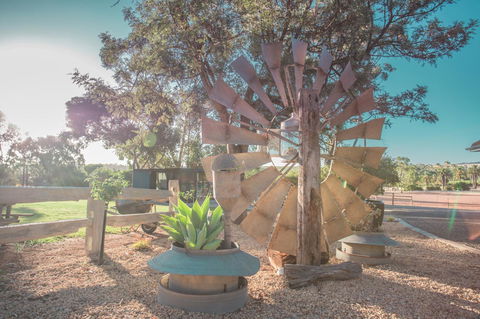 Seppelts View Cabins - ACT Tourism 11