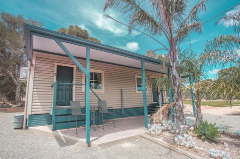 Seppelts View Cabins - ACT Tourism 1