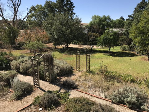Kit Kat Cottage - Heritage Accommodation Burra - ACT Tourism 23