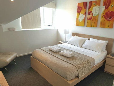 Spacious 4 BR And 2 Bathrooms City Apartment - ACT Tourism 4