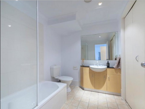 Spacious 4 BR And 2 Bathrooms City Apartment - ACT Tourism 8