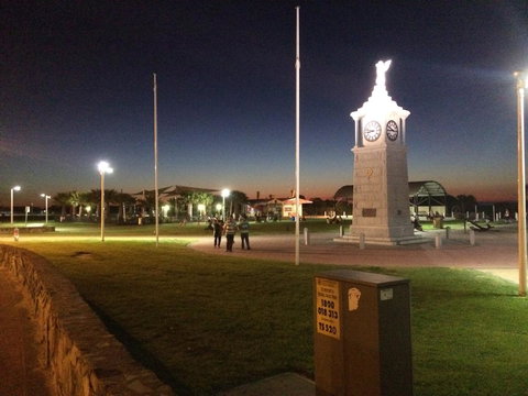 Adelaide - Semaphore Beach Front - ACT Tourism 30