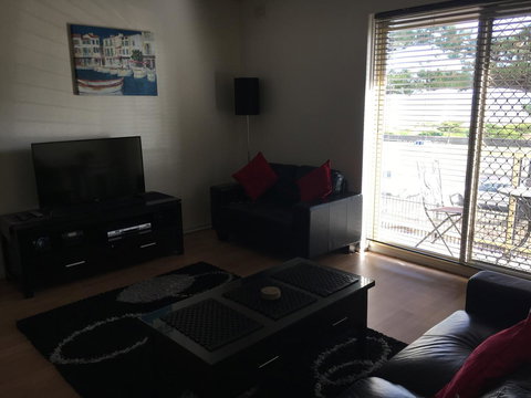 Adelaide - Semaphore Beach Front - ACT Tourism 2