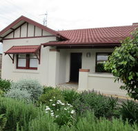 Mataro Cottage - ACT Tourism