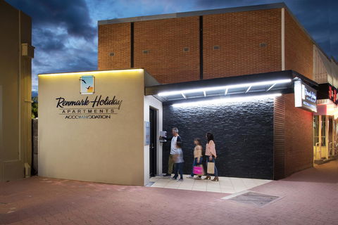 Renmark Holiday Apartments - ACT Tourism 4