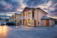 Book Renmark Accommodation Vacations ACT Tourism ACT Tourism