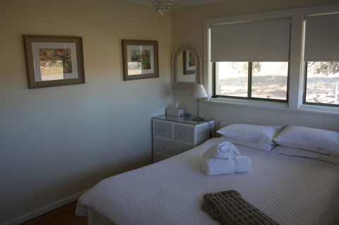 Rabbiters Hut - ACT Tourism 4