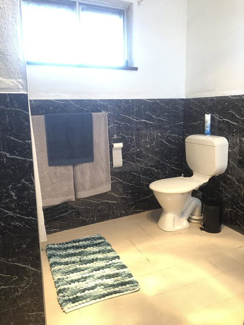 Aussie Opal Diggers Outback Retreat-Undergound - ACT Tourism 19