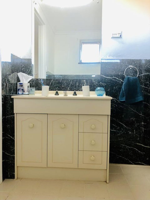 Aussie Opal Diggers Outback Retreat-Undergound - ACT Tourism 20