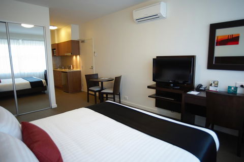 Quest Mawson Lakes - ACT Tourism 3
