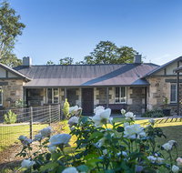 Stoneleigh Cottage Bed and Breakfast - ACT Tourism
