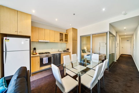 York Apartments - ACT Tourism 1