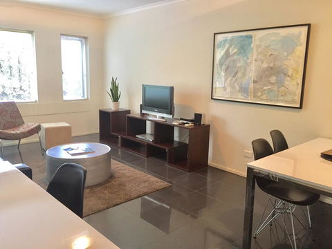 Adelaide DressCircle Apartments - Archer Street - ACT Tourism 12