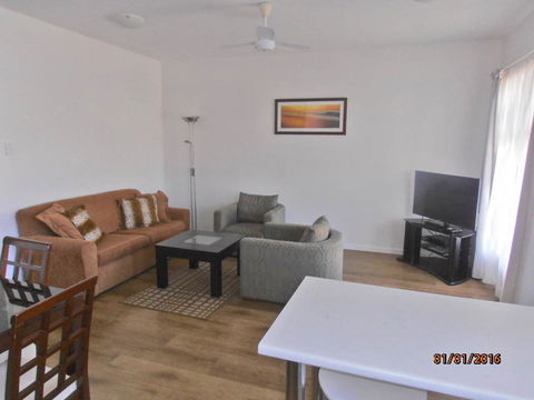 Atlantic West Beach Apartments - ACT Tourism 23