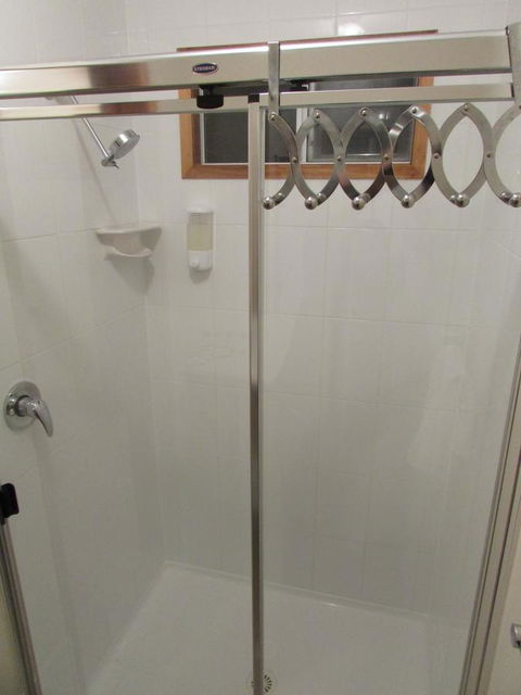 Lazy Days Cottage - Victor Harbor - ACT Tourism 22
