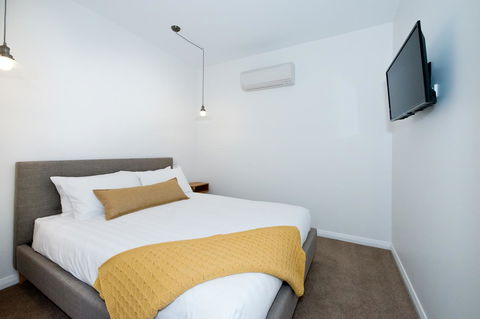 Loxton Courthouse Apartments - ACT Tourism 13