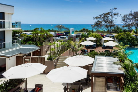Bayview Beachfront Apartments, In Town Right On The Beach - ACT Tourism 11