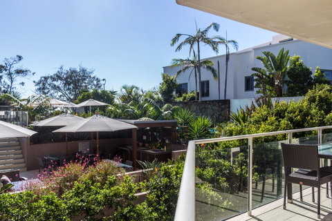Bayview Beachfront Apartments, In Town Right On The Beach - ACT Tourism 44