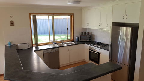 Aldinga Beach Overnighter Or Getaway Home - ACT Tourism 31