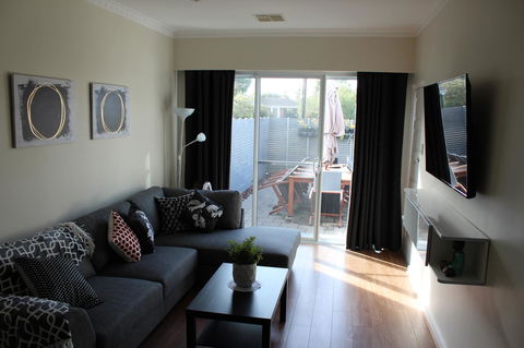 Christophers Villa - ACT Tourism 39
