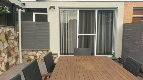Christophers Villa - ACT Tourism 3