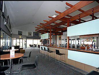 Lady Bay Hotel - ACT Tourism 11