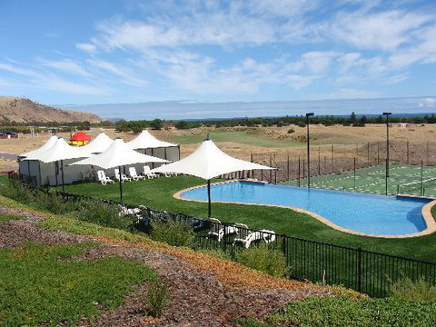 Lady Bay Hotel - ACT Tourism 2