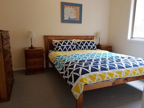 Marion Bay Holiday Villas - ACT Tourism 3