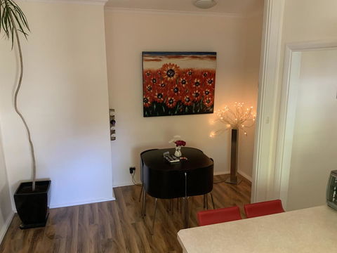 Oats Cottage - ACT Tourism 9