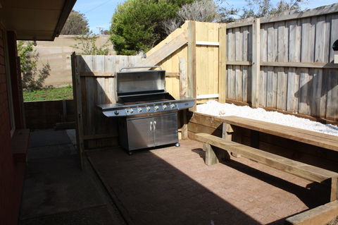Maslin Beach House - ACT Tourism 17