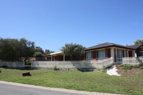 Maslin Beach House - ACT Tourism 15