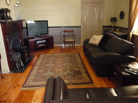 Country Bakehouse Accommodation - ACT Tourism 9