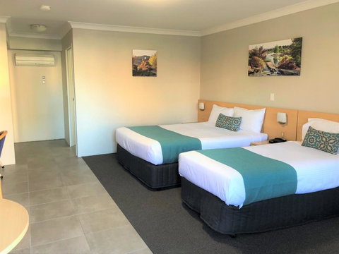 Bathurst Motor Inn - ACT Tourism 19