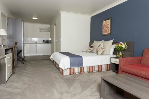 Bathurst Motor Inn - ACT Tourism 11