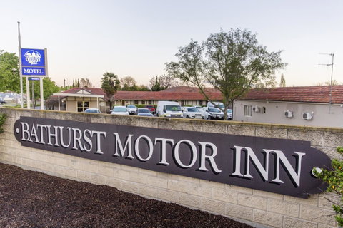 Bathurst Motor Inn - ACT Tourism 13