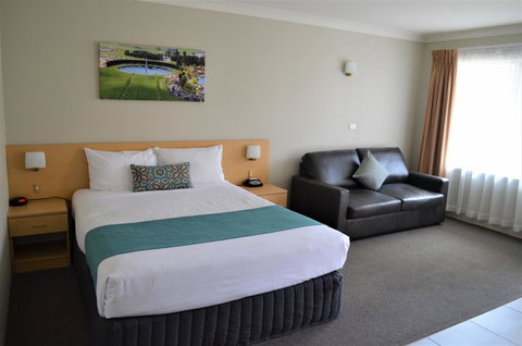 Bathurst Motor Inn - ACT Tourism 2