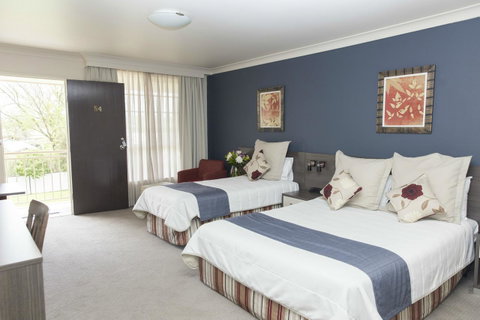 Bathurst Motor Inn - ACT Tourism 12