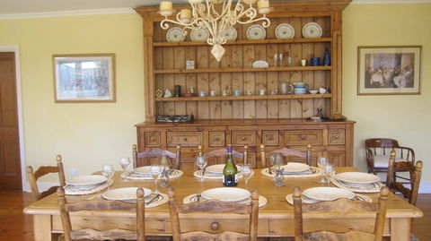 Gainsborough Cottage - ACT Tourism 0