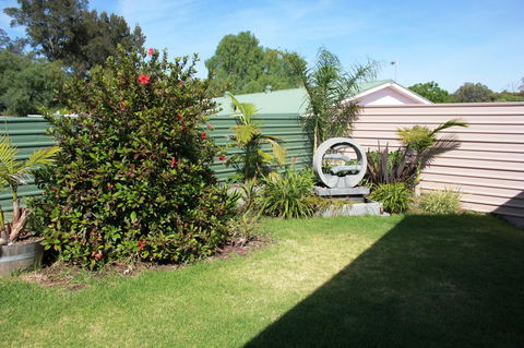 Port Vincent Motel & Apartments - ACT Tourism 27