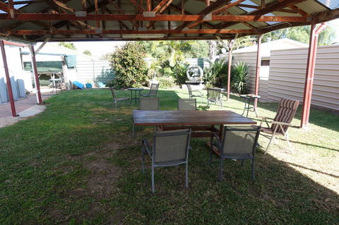Port Vincent Motel & Apartments - ACT Tourism 26