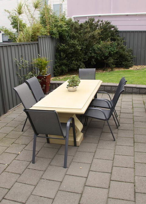 Grace Cottage - ACT Tourism 16